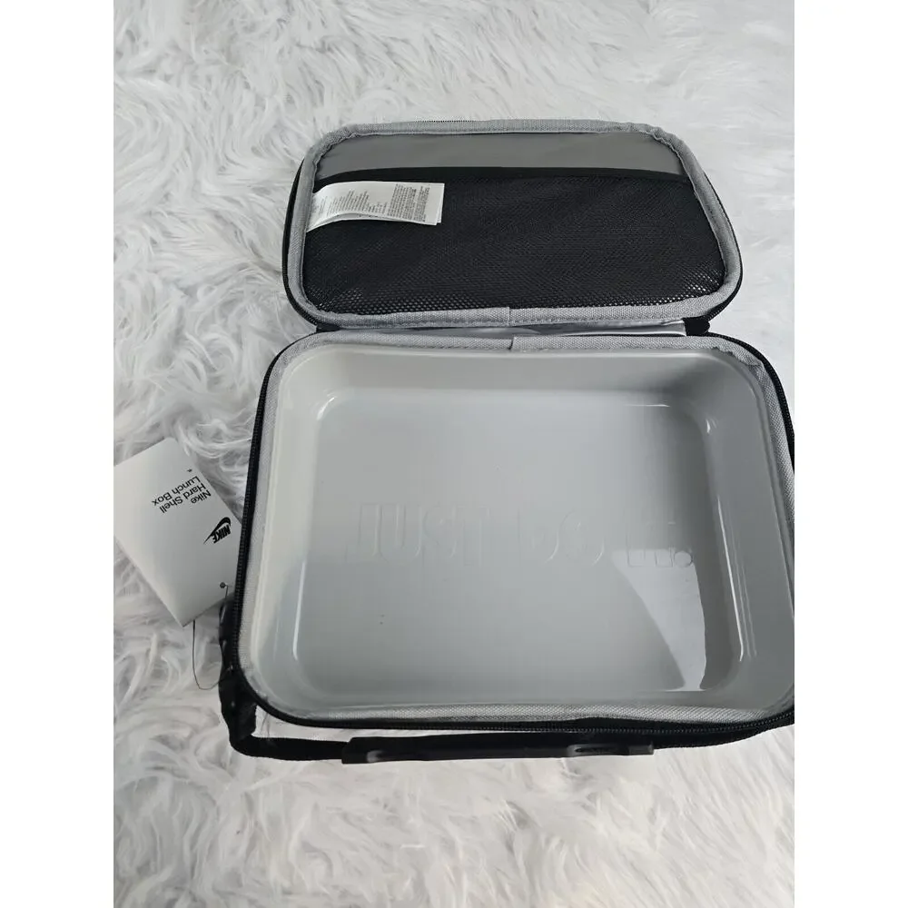 Nike Lunchbox Logo Graphic Smoke Grey Insulated Hard Shell Bag 4L New With Tags